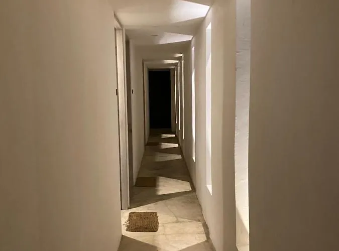 The Civyt Hotel *